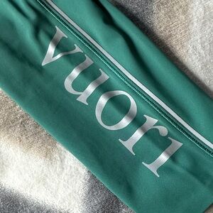 Vuori Teal Green Activewear Leggings